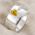 Retro Open Gold Bead Ring