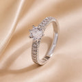 Minimalist White Gold Zirconia Inlaid Ring