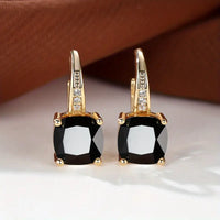 Sort Spinel