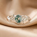 Retro Round Agate Leaf Edge Ring
